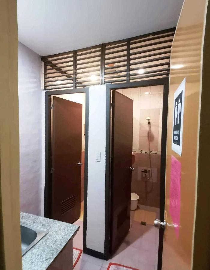 Amax Inn Makati Makati City Exterior foto